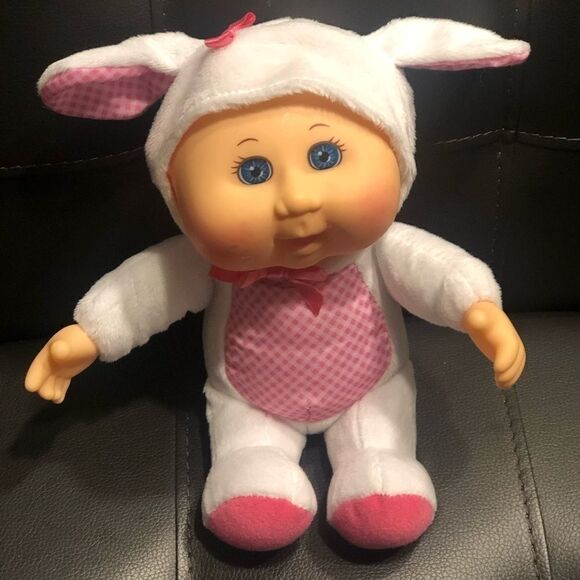 Cabbage Patch  kids doll - Picture 2 of 10